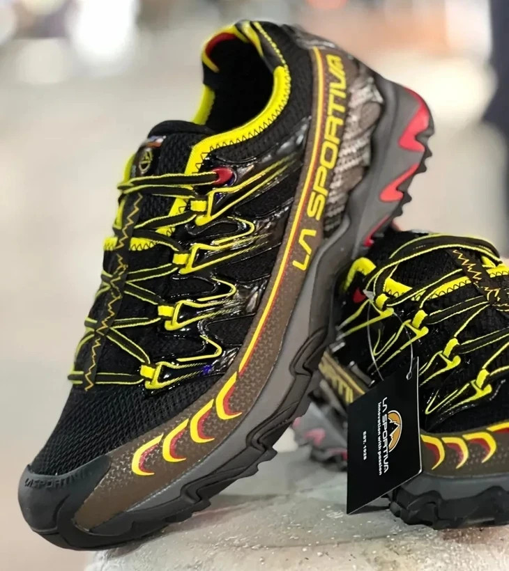 کتونی کوهنوردی و طبیعت گردی لاسپورتیوا سایز ۴۰ تا ۴۵ La Sportiva Ultra Raptor II