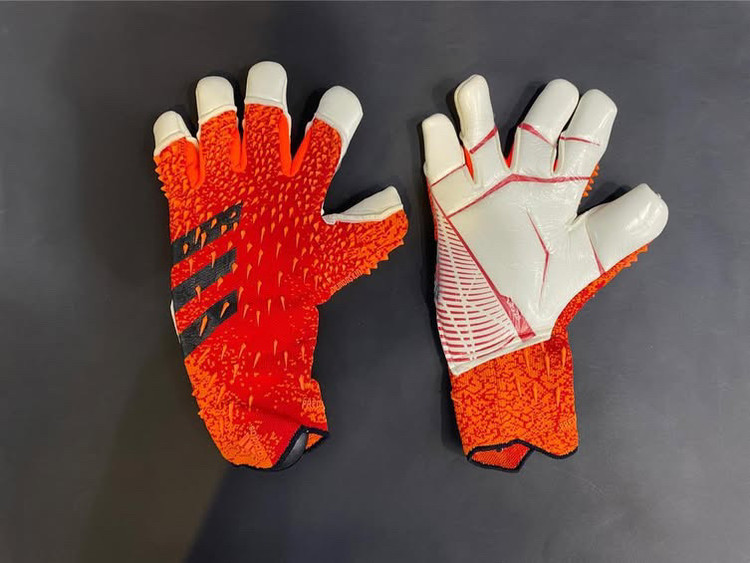 دستکش دروازه بانی آدیداس سایز ۷ تا ۱۱ Adidas gloves goalkeeper