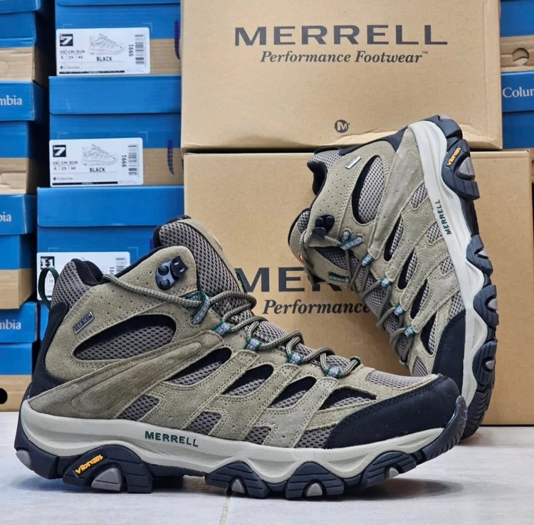 بوت طبیعت گردی وکوهنوردی مرل گورتکس سایز ۴۰ الی ۴۵  Merrell Moab 3 Mid GTX