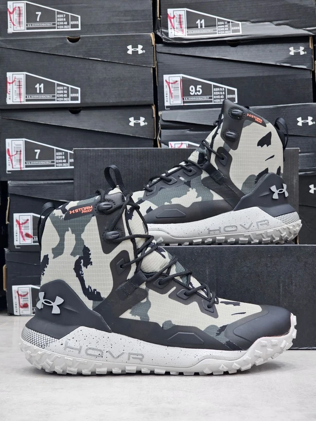 کتونی نیم بوت آندرآرمور هاور استورم ارتشی سایز ۴۰ تا ۴۵  Under Armour HOVR Storm