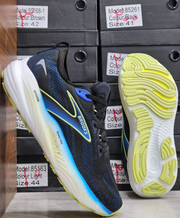 کتونی پیاده روی بروکس گلیسرین ۲۲ سایز ۴۰ تا ۴۵ Brooks Glycerin GTS 22