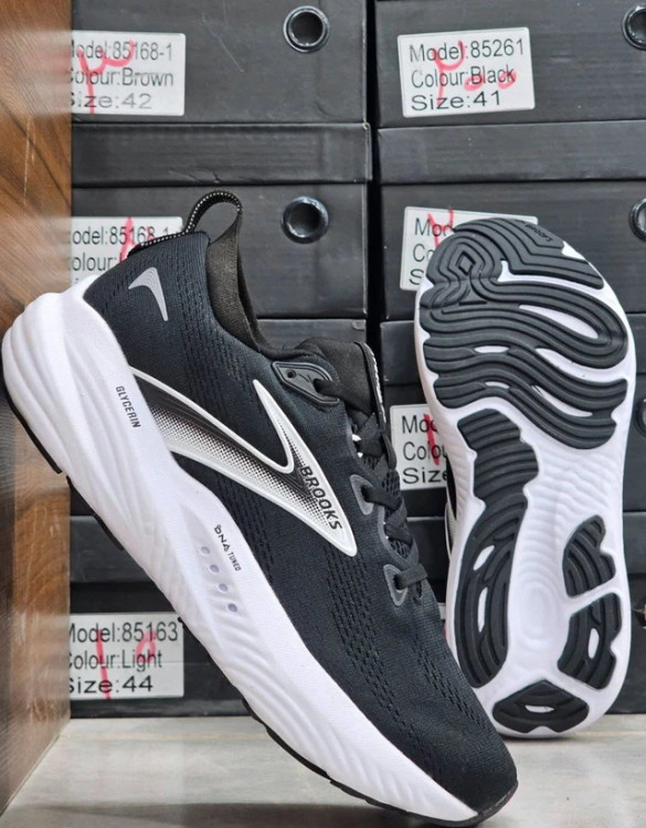 کتونی پیاده روی بروکس گلیسرین ۲۲ سایز ۴۰ تا ۴۵ Brooks Glycerin GTS 22