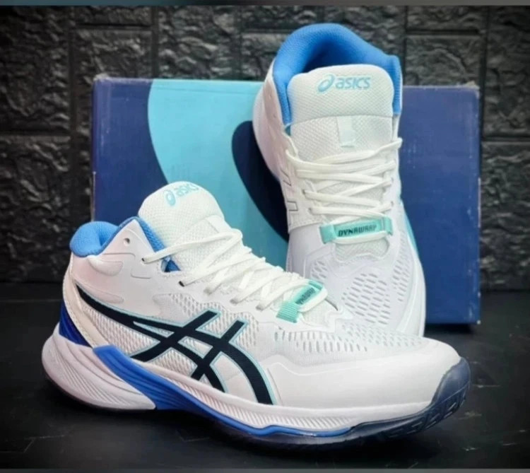 کتونی تنیس خاک رس و ورزش های توپی و سالنی اسیکس سایز ۴۰ تا ۴۵ Asics