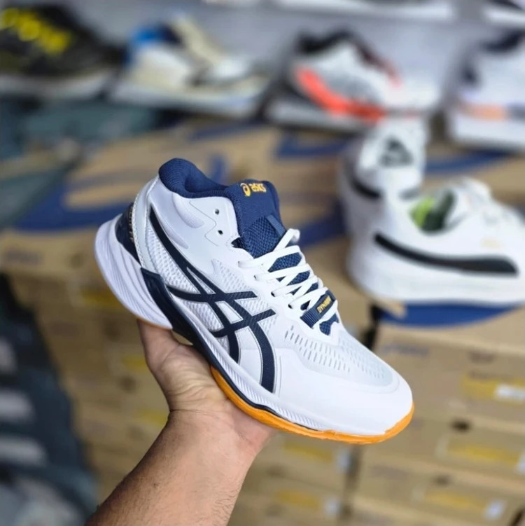 کتونی تنیس خاک رس و ورزش های توپی و سالنی اسیکس سایز ۴۰ تا ۴۵ Asics
