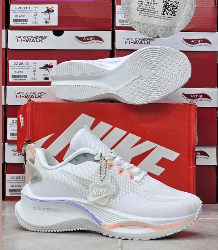 نایک زنانه زوم ایکس  سایز 37 تا 40 Nike Zoom x