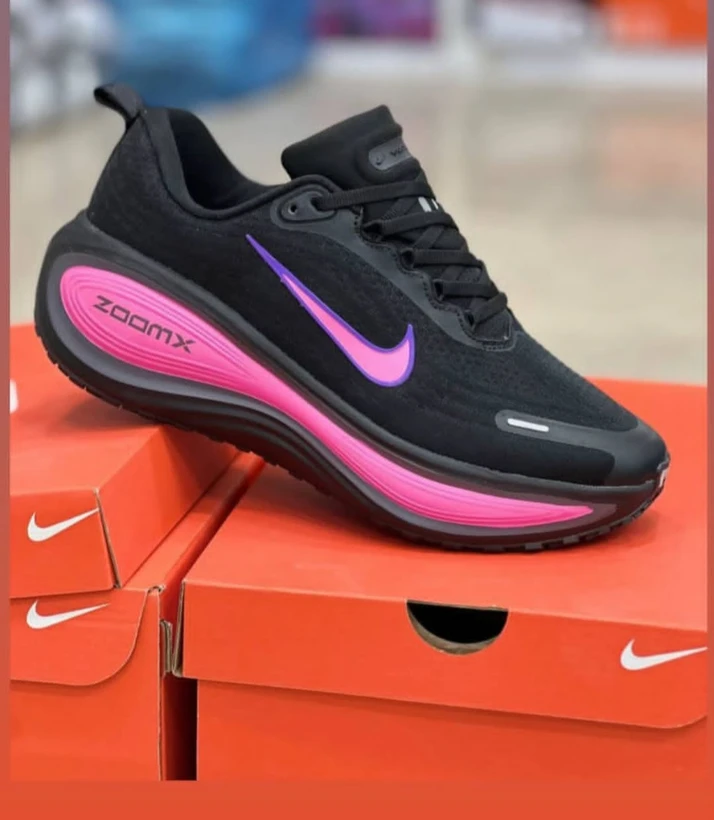 کتونی نایک ایر زوم ومرو سایز ۴۰ الی ۴۵ Nike Air Zoom Vomero Plus