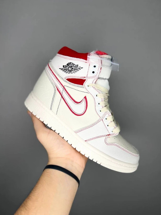کتونی رانینگ نایک ایر جردن وان سایز 37 تا 40 NIKE AIR JORDAN 1 HIGH