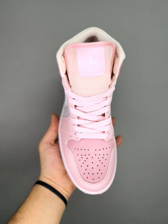 کتونی رانینگ نایک ایر جردن وان سایز 37 تا 40 NIKE AIR JORDAN 1 HIGH