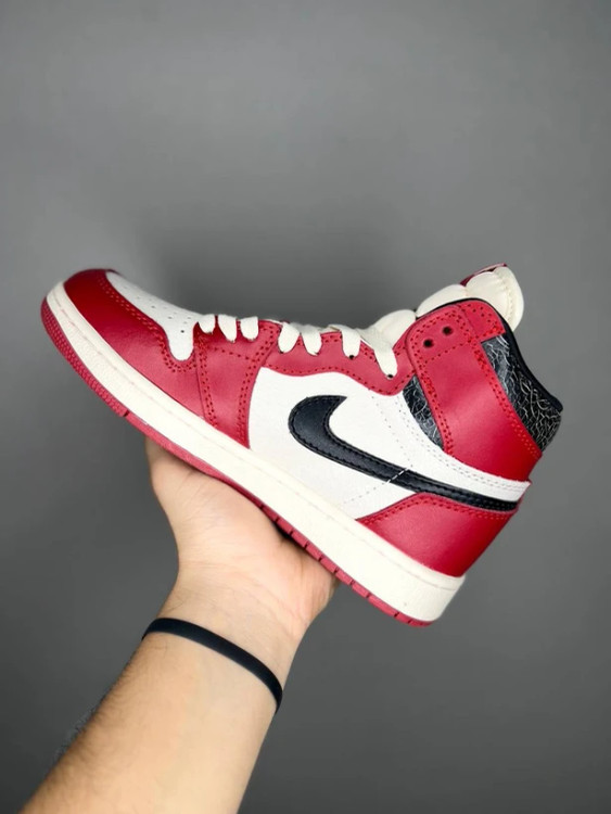 کتونی رانینگ نایک ایر جردن وان سایز 37 تا 45 NIKE AIR JORDAN 1 HIGH