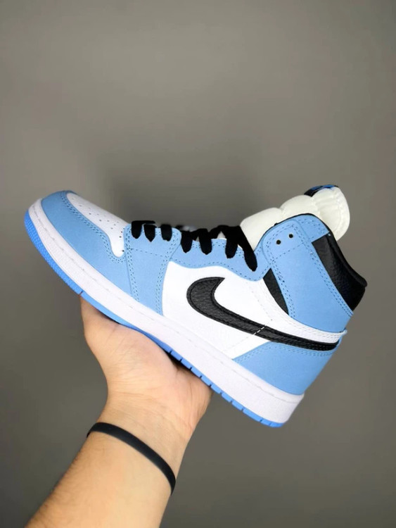 کتونی رانینگ نایک ایر جردن وان سایز 37 تا 45 NIKE AIR JORDAN 1 HIGH