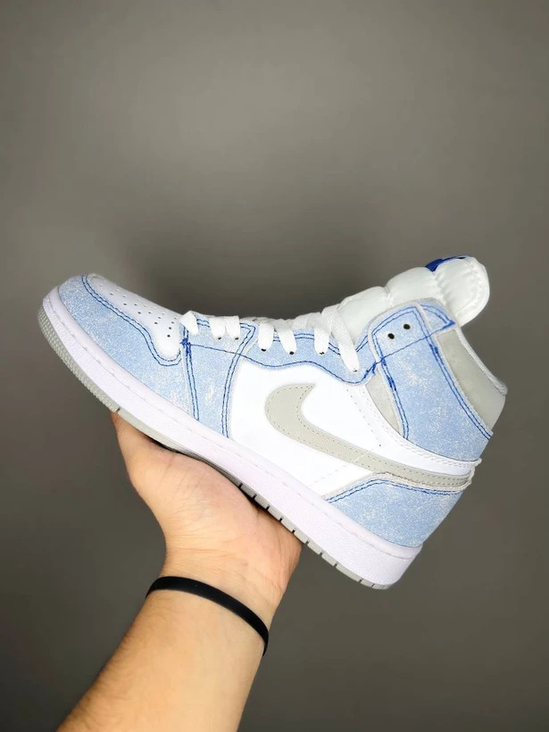 کتونی رانینگ نایک ایر جردن وان سایز 37 تا 45 NIKE AIR JORDAN 1 HIGH