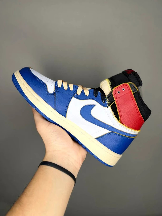 کتونی رانینگ نایک ایر جردن وان سایز 37 تا 45 NIKE AIR JORDAN 1 HIGH