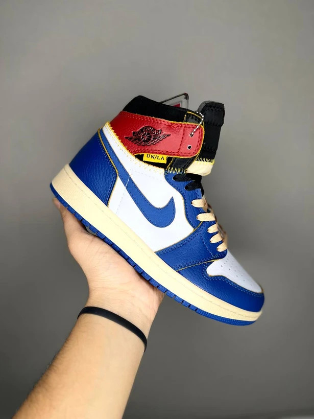 کتونی رانینگ نایک ایر جردن وان سایز 37 تا 45 NIKE AIR JORDAN 1 HIGH