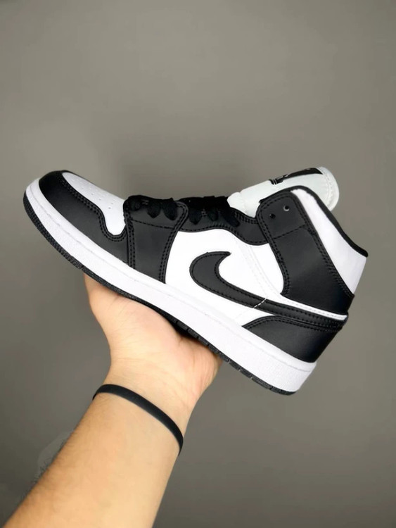 کتونی رانینگ نایک ایر جردن وان سایز 37 تا 45 NIKE AIR JORDAN 1 HIGH