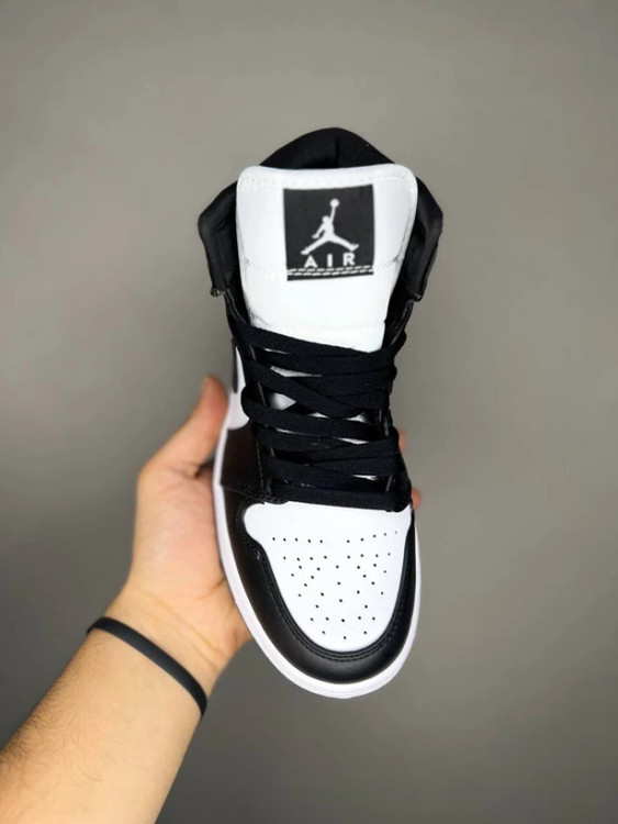 کتونی رانینگ نایک ایر جردن وان سایز 37 تا 45 NIKE AIR JORDAN 1 HIGH