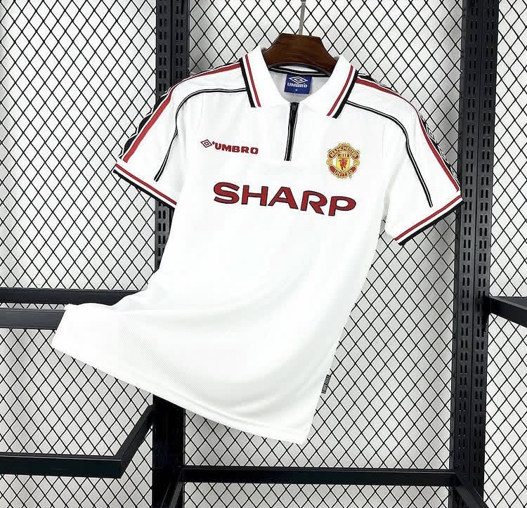 کیت تیشرت فوتبالی پلیری آمبرو منچستر یونایتد سایز S تا UMBRO MANCHESTER UNITED 2XL