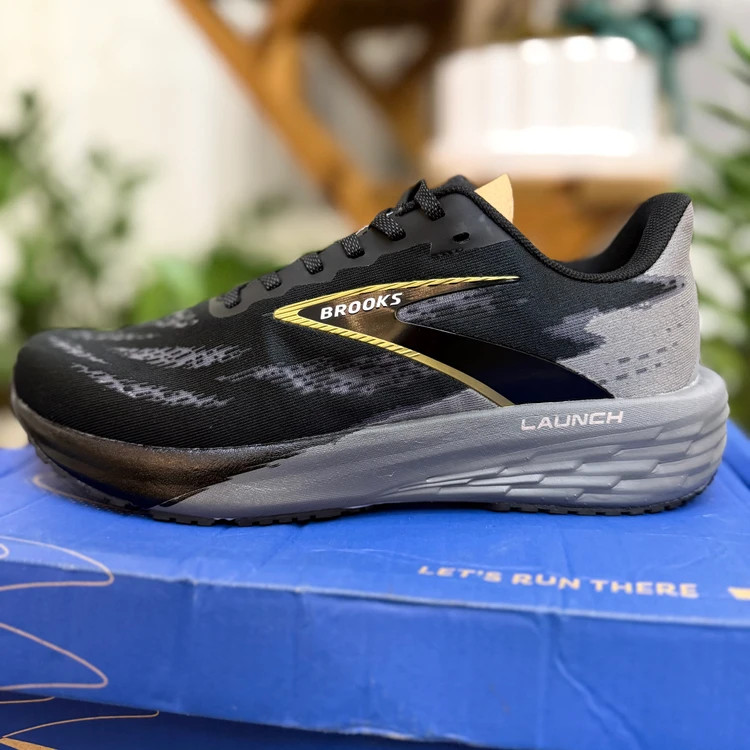 کتونی اسپرت بروکس لانچ ۱۱ مشکی طوسی سایز ۴۰ تا ۴۵ Brooks Launch 11