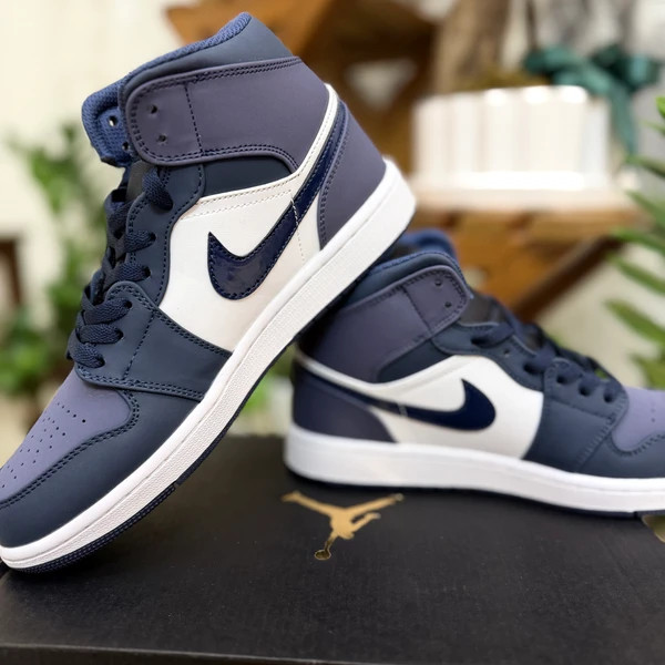 کتونی اسپرت نایک ایر جردن وان لو سرمه ای سفید بنفش سایز ۴۰ تا ۴۵ Nike Air Jordan 1 low SE