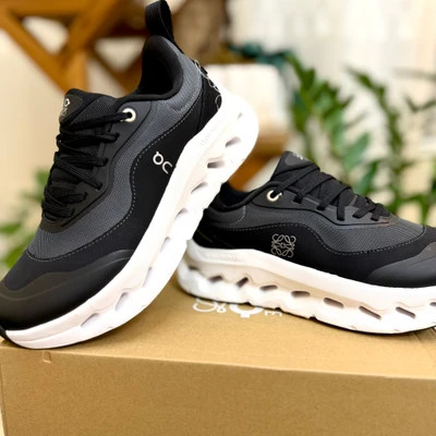 کتونی آن رانینگ لوئوه کلود تیت مشکی سایز 37 تا 45 ON RUNNING CLOUDTIT