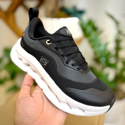 کتونی آن رانینگ لوئوه کلود تیت مشکی سایز 37 تا 45 ON RUNNING CLOUDTIT