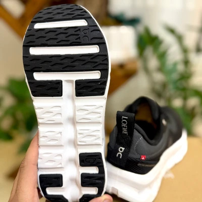 کتونی آن رانینگ لوئوه کلود تیت مشکی سایز 37 تا 45 ON RUNNING CLOUDTIT