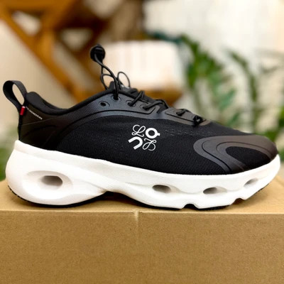 کتونی آن رانینگ لوئوه کلود سولو مشکی سفید سایز 37 تا 45 ON RUNNING LOEWE CLOUD SOLO