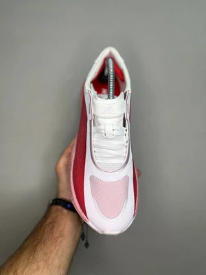 کتونی آدیداس هایپر بوست سایز 41 تا 45 قرمز سفید ADIDAS HYPERBOOST