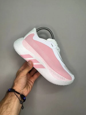 کتونی آدیداس هایپر بوست سایز 37 تا 40 صورتی سفید ADIDAS HYPERBOOST