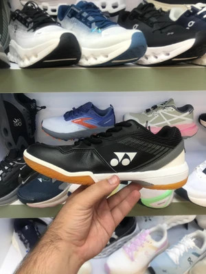 کتونی بدمینتون یونکس سایز 41 تا 45 YONEX BADMINTON
